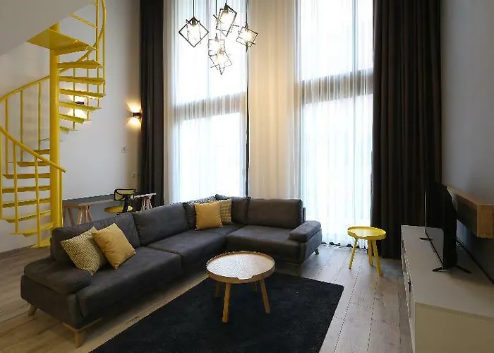 Hotel Coordinat Suits *