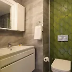 Coordinat Suits Hotel *