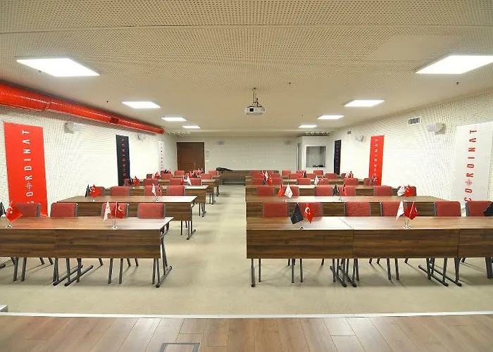 Coordinat Suits Hotel *